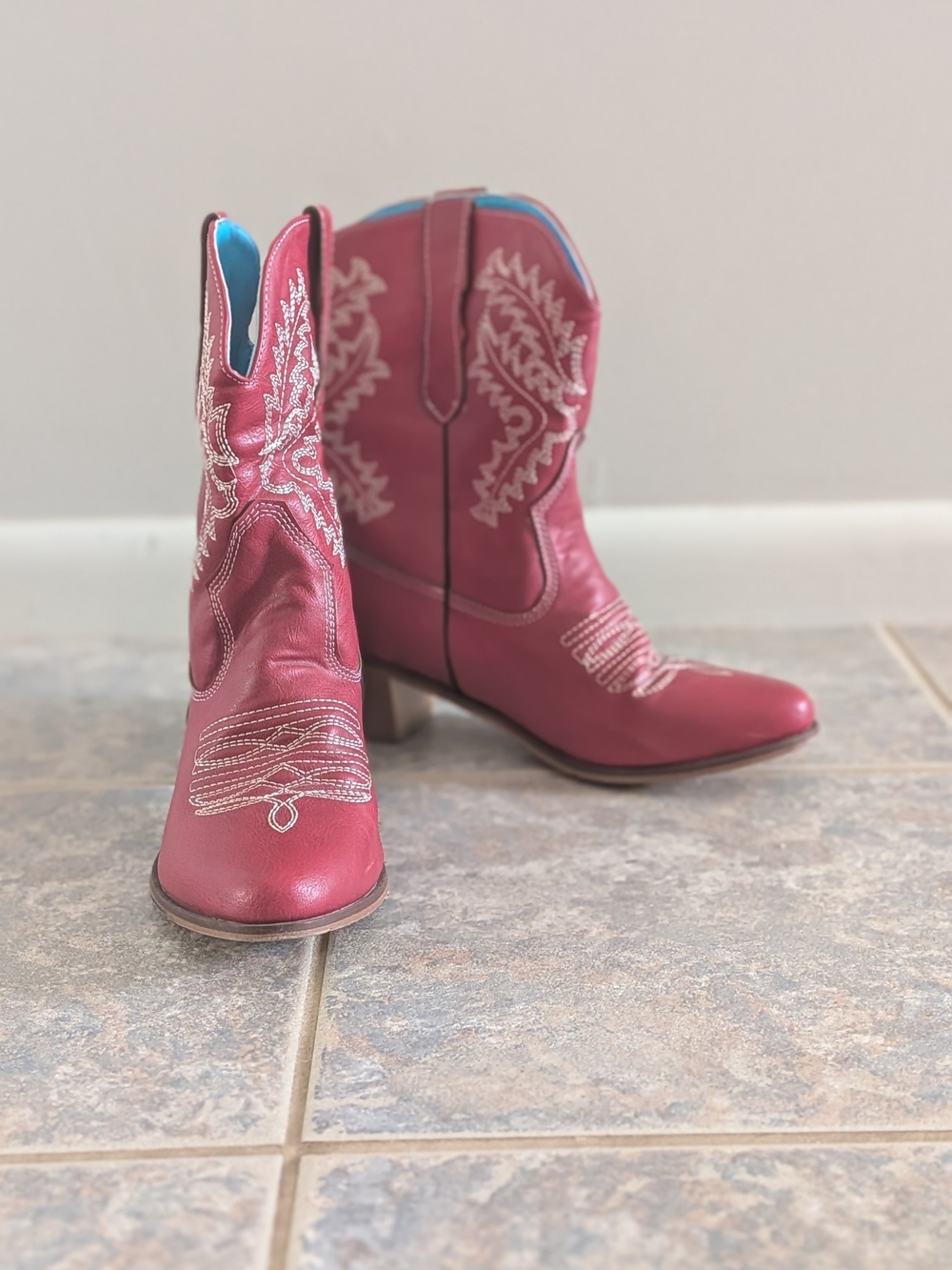 Women's Red Western Cowboy Boots Size 41 / 10.5-11(USA)